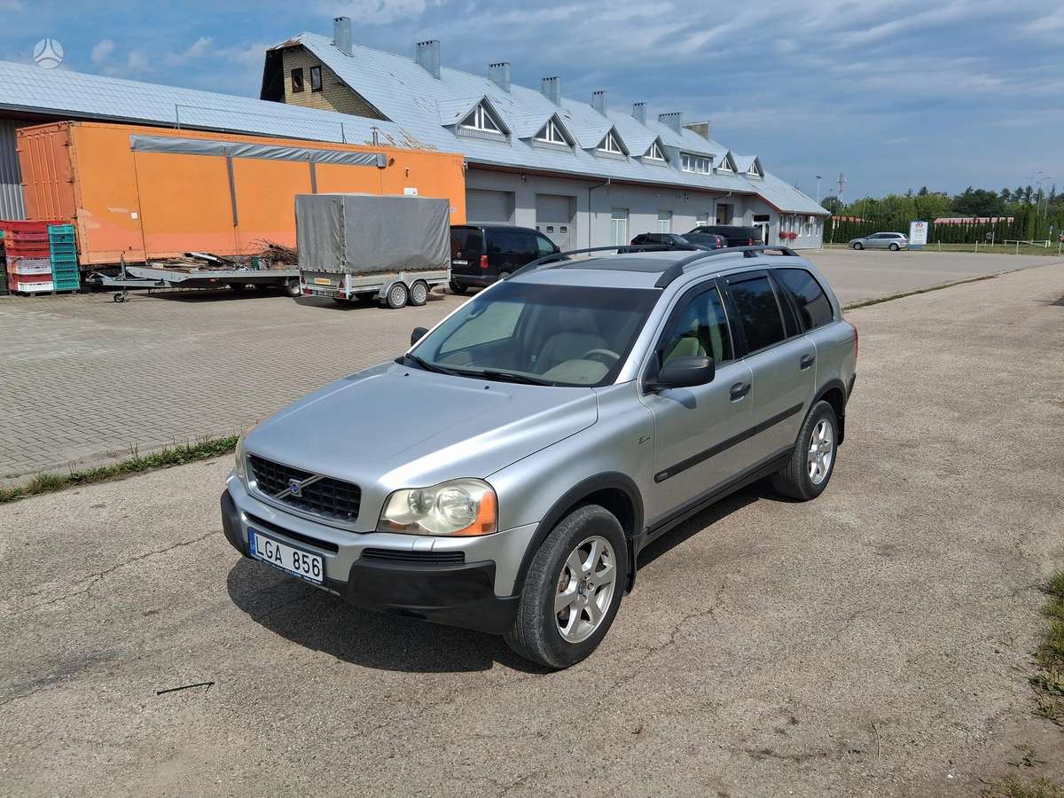 Volvo XC90 - 2