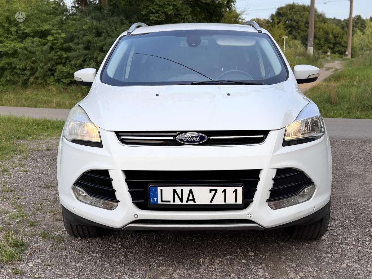Ford Kuga - 12