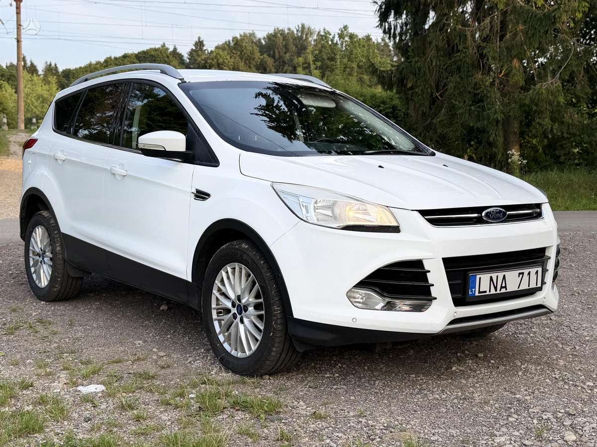 Ford Kuga - 1