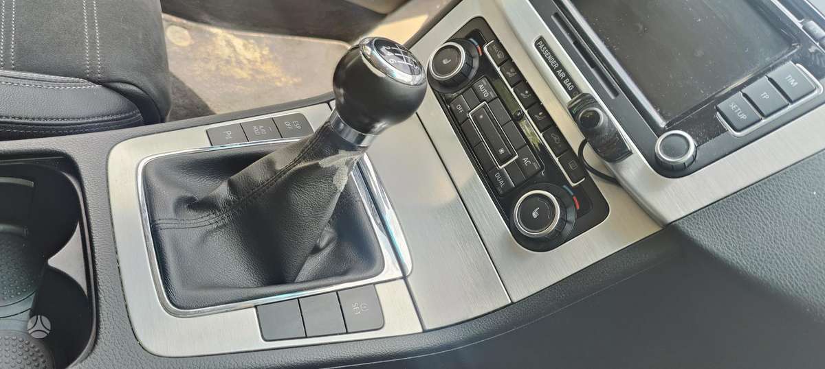 Volkswagen Passat CC - 2