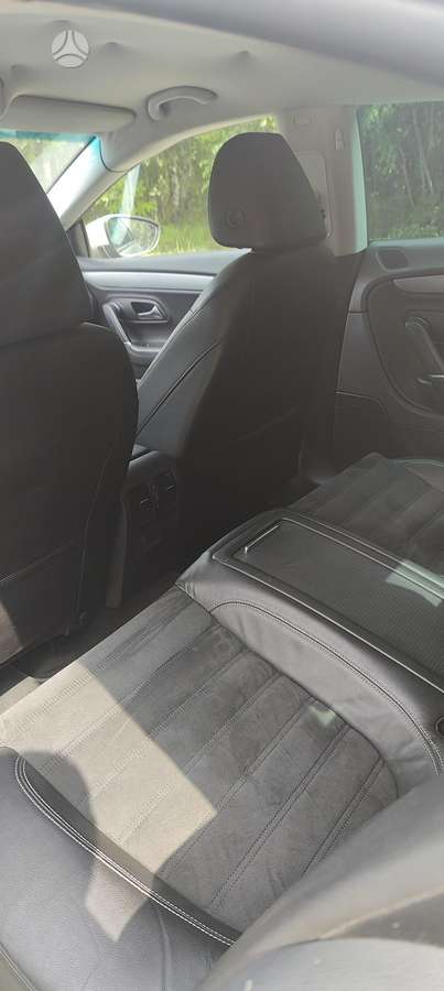 Volkswagen Passat CC - 9
