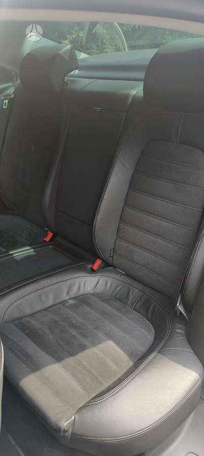 Volkswagen Passat CC - 10