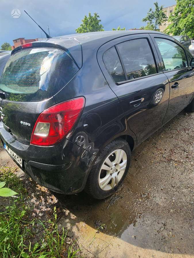 Opel Corsa, 1.3 l., hatchback