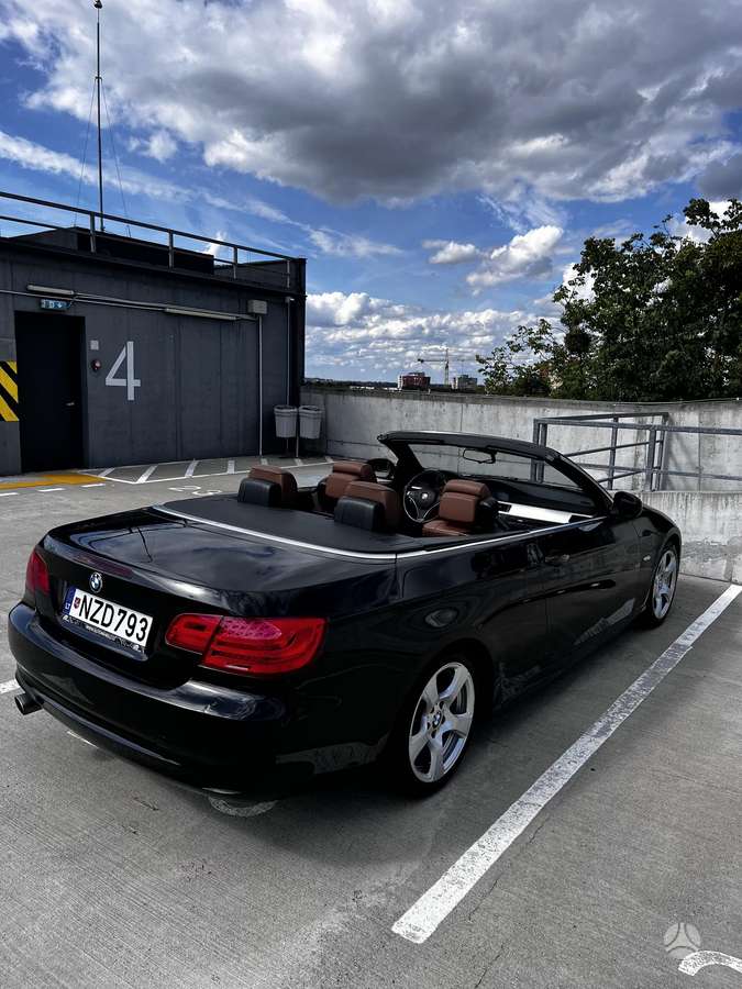 BMW 320, 2.0 l., Кабриолет