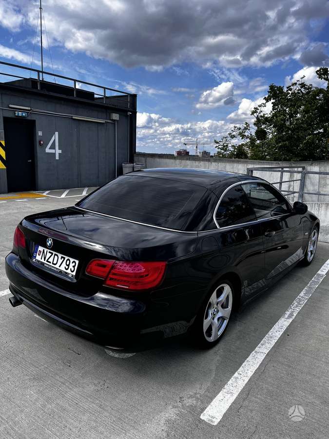 BMW 320, 2.0 l., Кабриолет