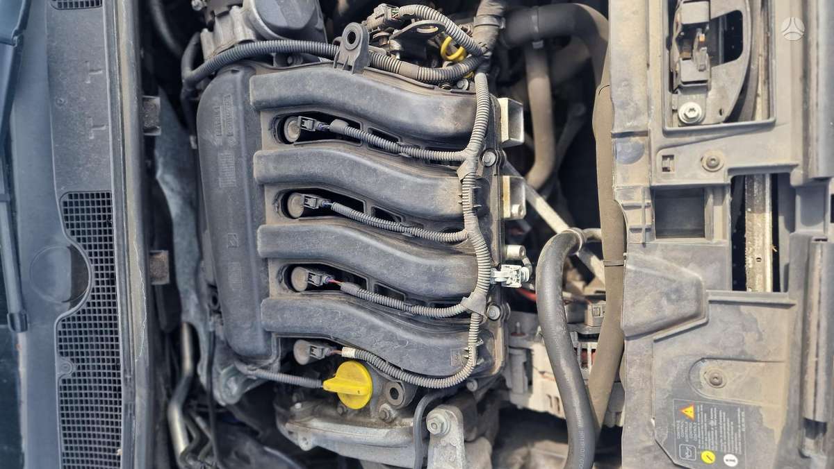 Renault Fluence - 10