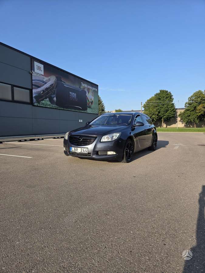 Opel Insignia, 2.0 l., Универсал