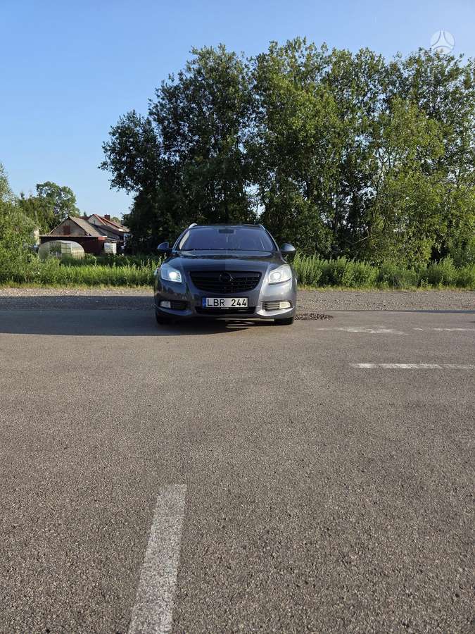 Opel Insignia, 2.0 l., Универсал