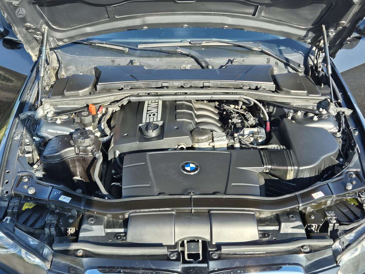 BMW 320, 2.0 l., coupe