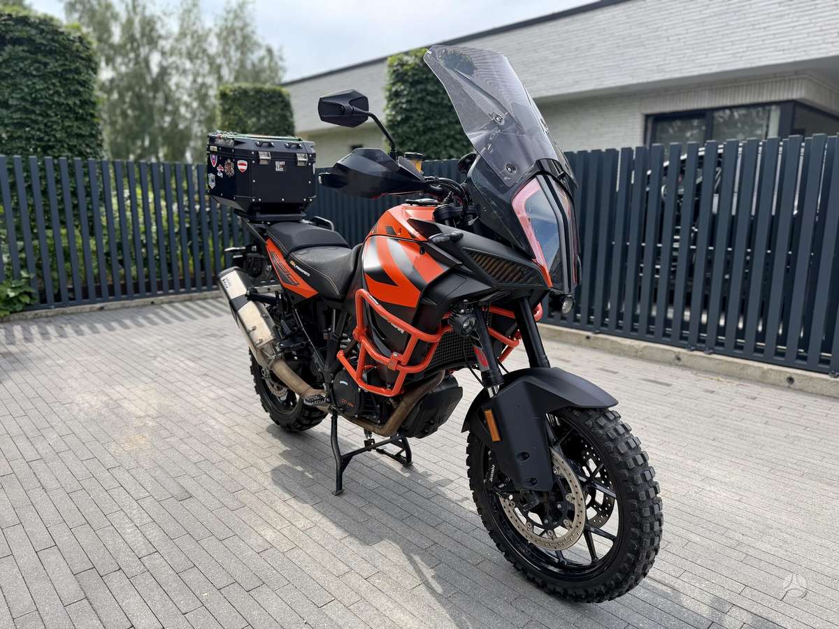 KTM Super Adventure 1290cc, enduro / adventure