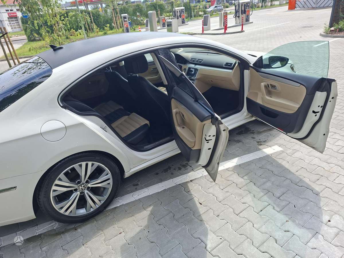 Volkswagen CC, 2.0 l., Седан