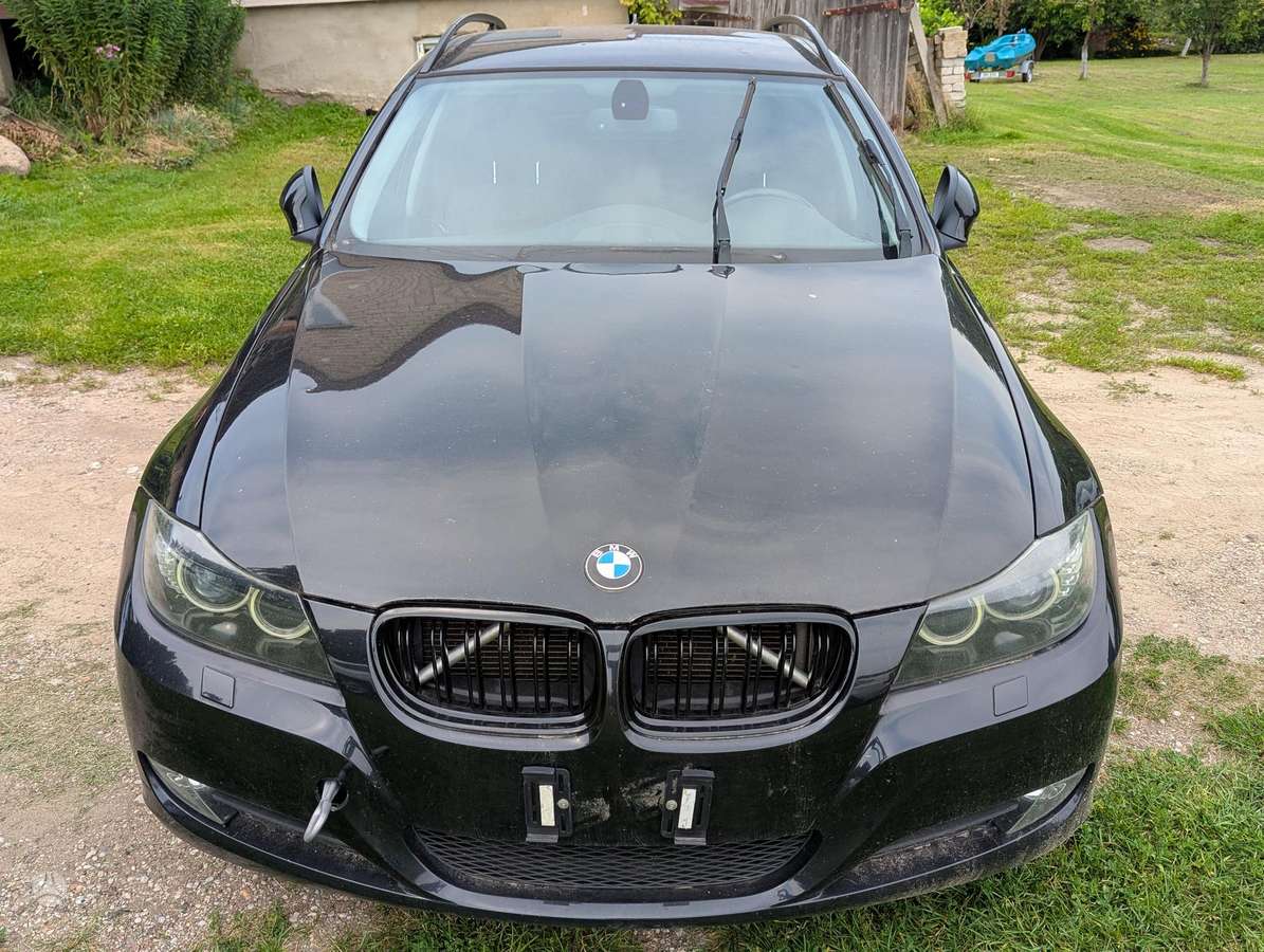 BMW 318, 2.0 l., universalas