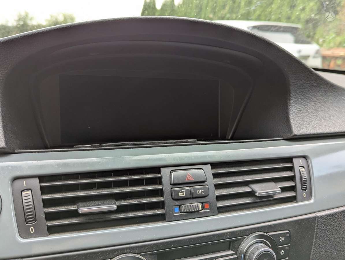 BMW 318, 2.0 l., universalas