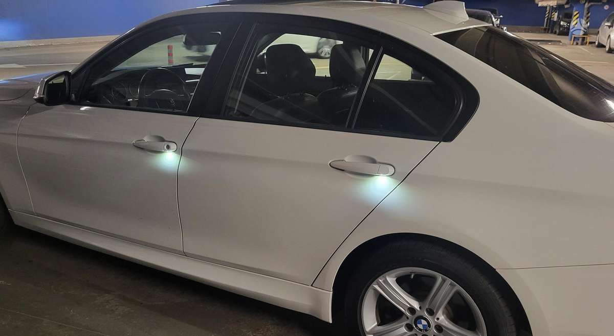 BMW 328, 2.0 l., Седан