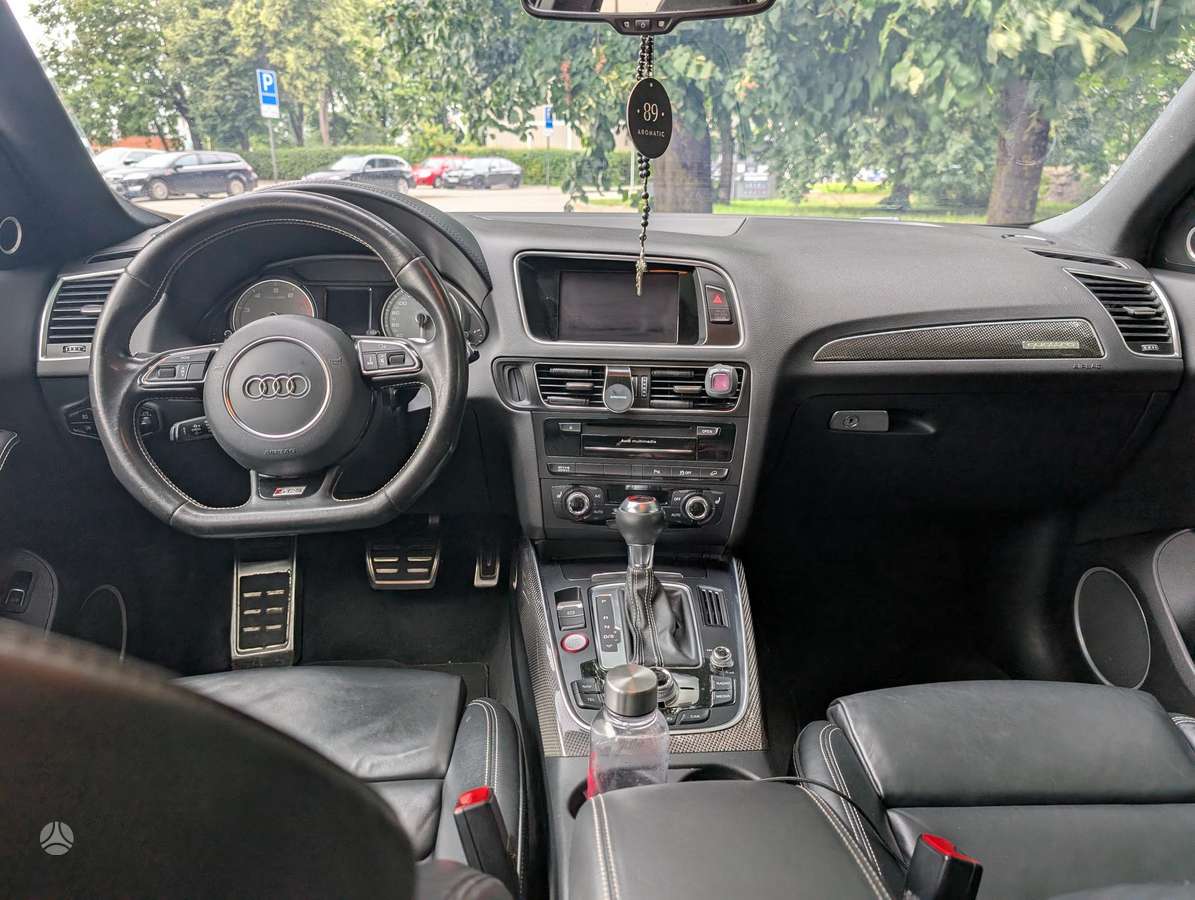 Audi SQ5, 3.0 l., off-road / crossover