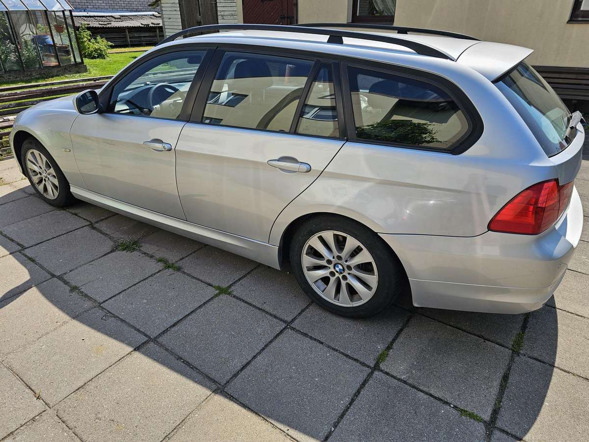 BMW 320, 2.0 l., Универсал