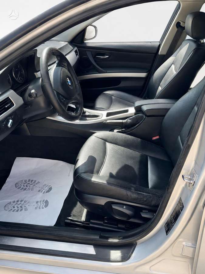 BMW 320, 2.0 l., wagon