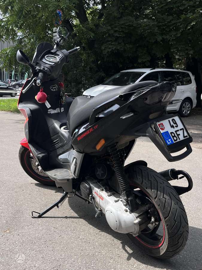 Gilera Runner 50cc, scooters / mopeds