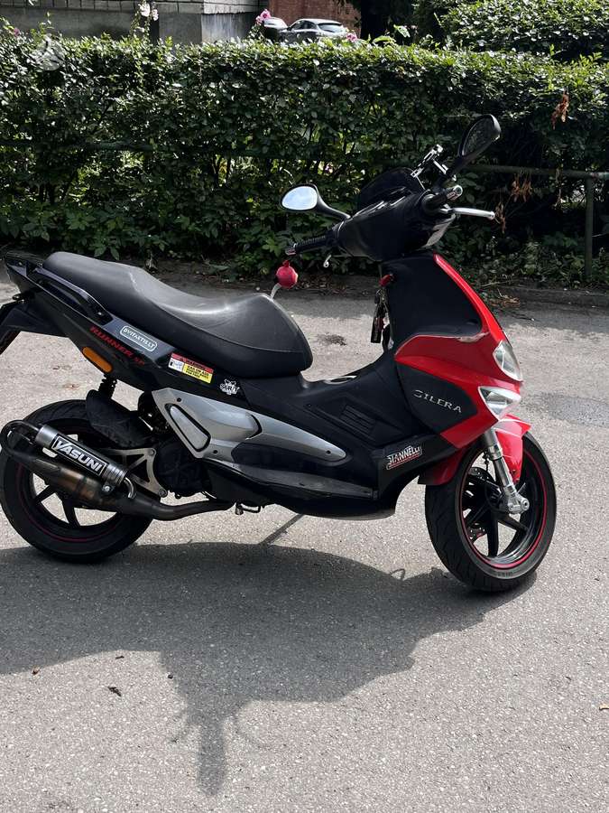 Gilera Runner 50cc, scooters / mopeds