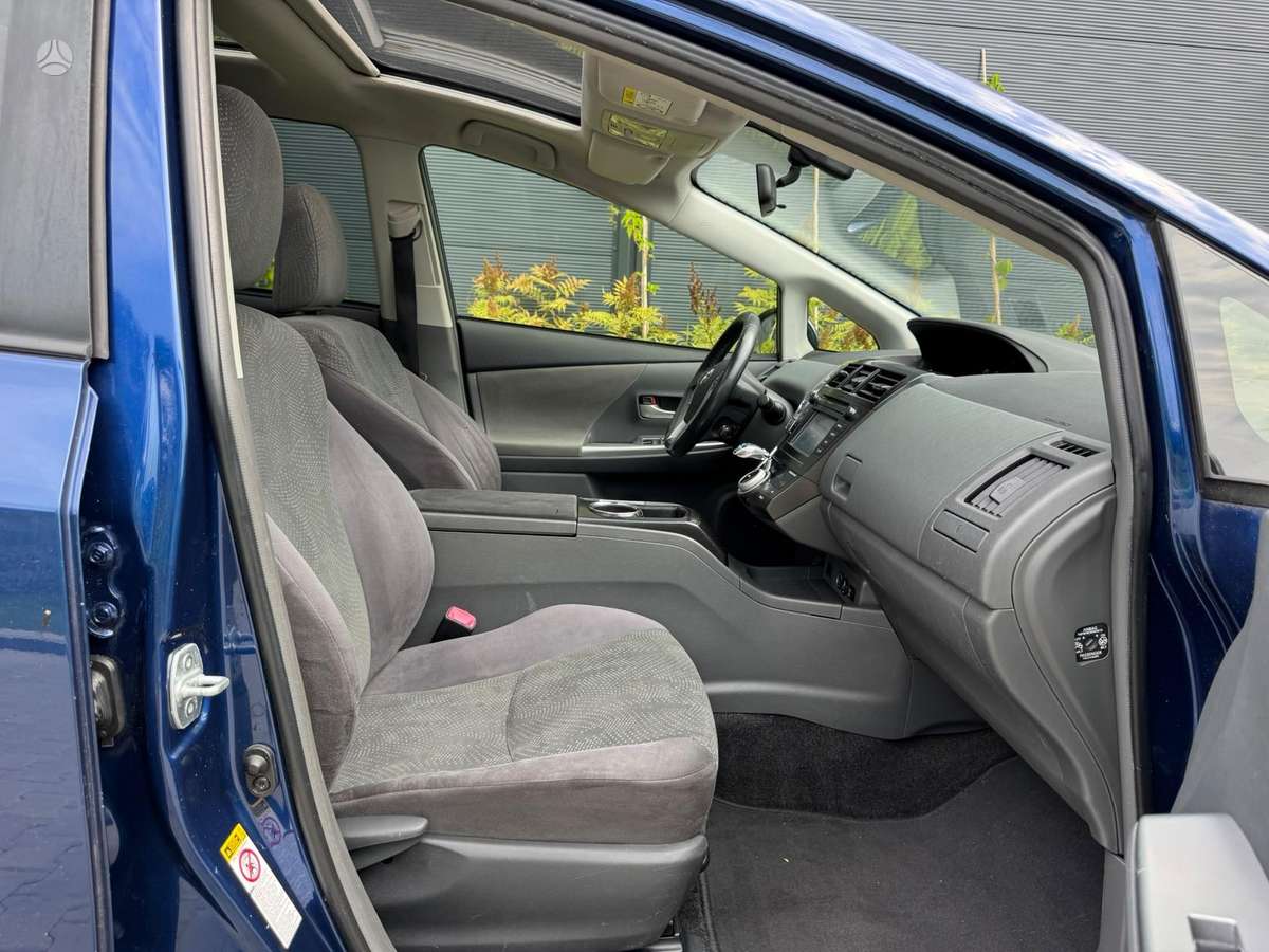 Toyota Prius+ - 7