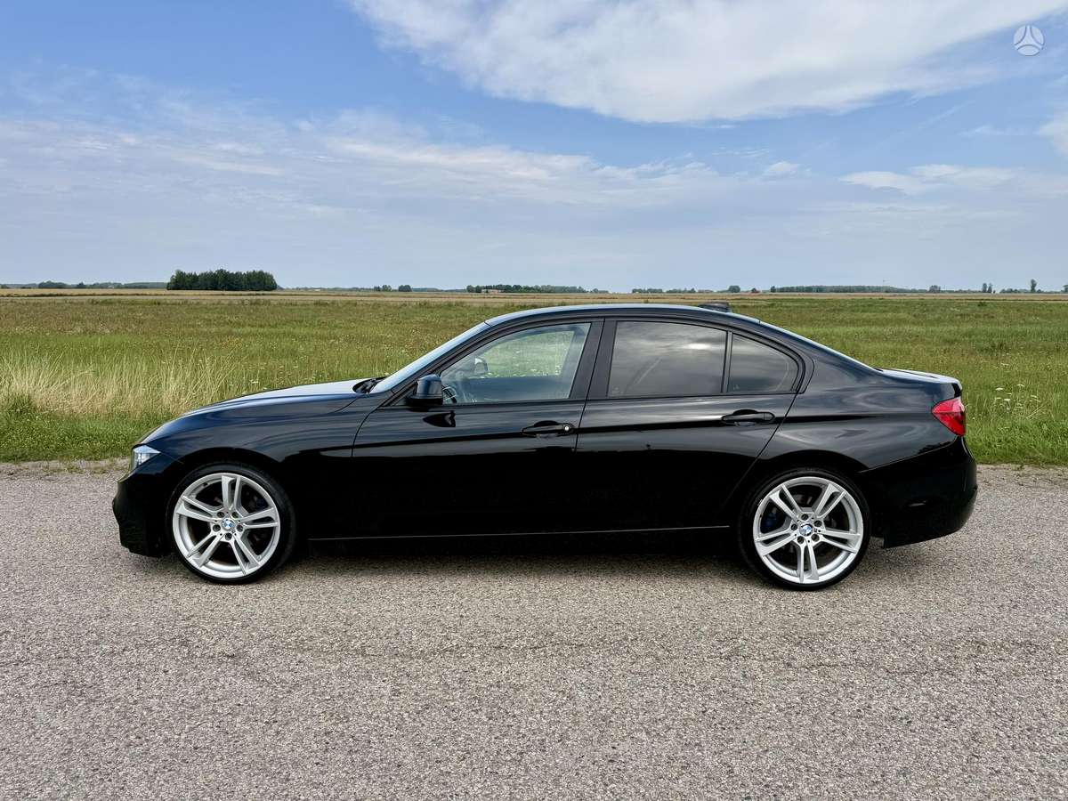 BMW 320, 2.0 l., Седан