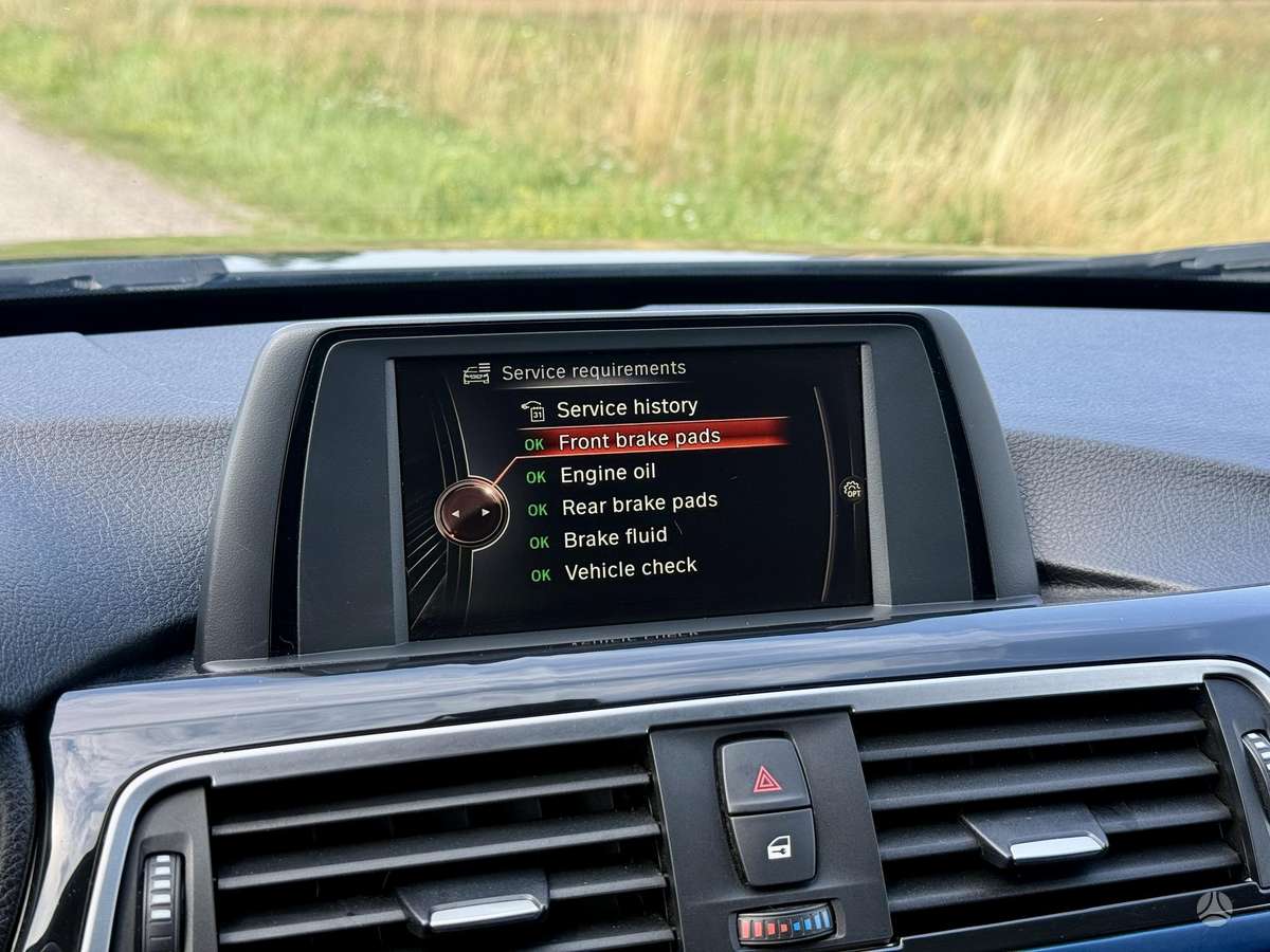 BMW 320, 2.0 l., Седан