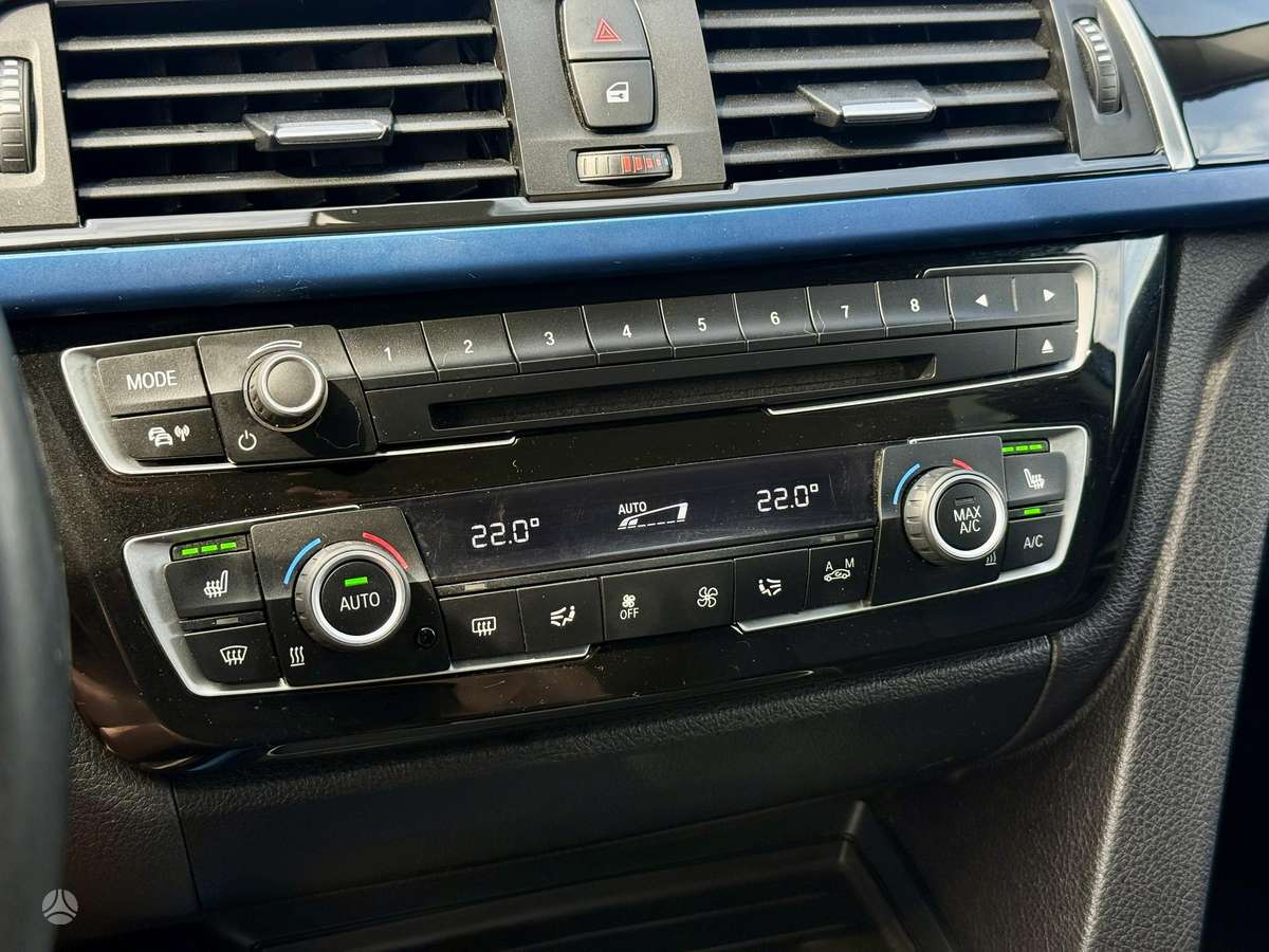 BMW 320, 2.0 l., Седан