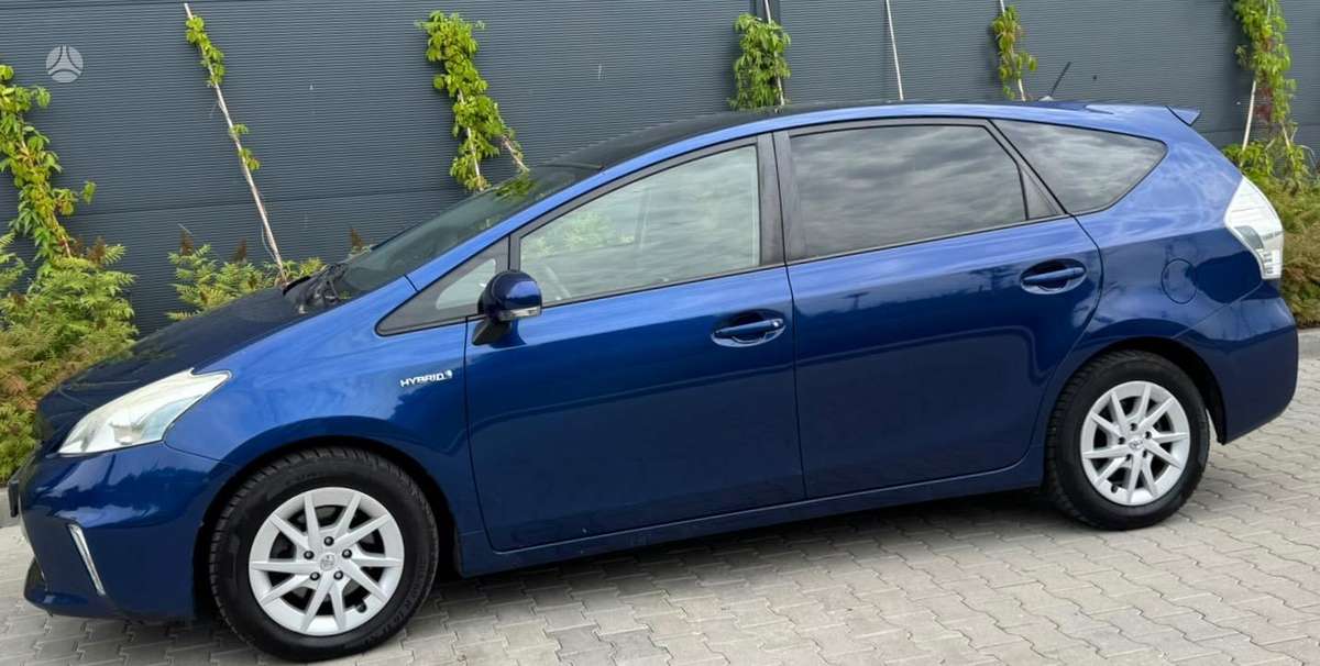 Toyota Prius+ - 2
