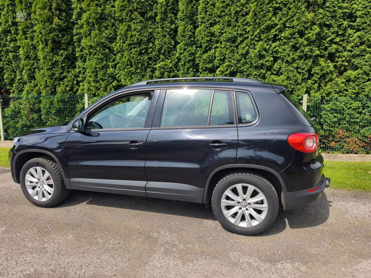 Volkswagen Tiguan - 3