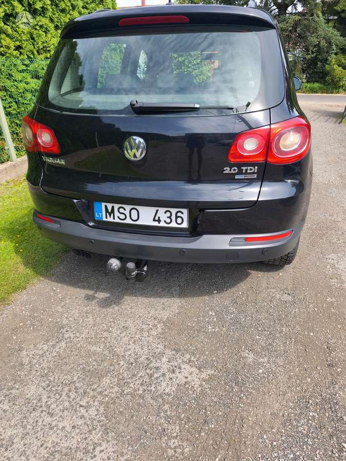 Volkswagen Tiguan - 4