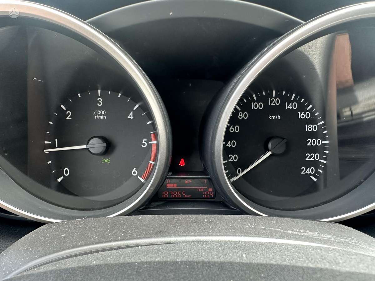 Mazda 5, 1.6 l., mpv / minivan