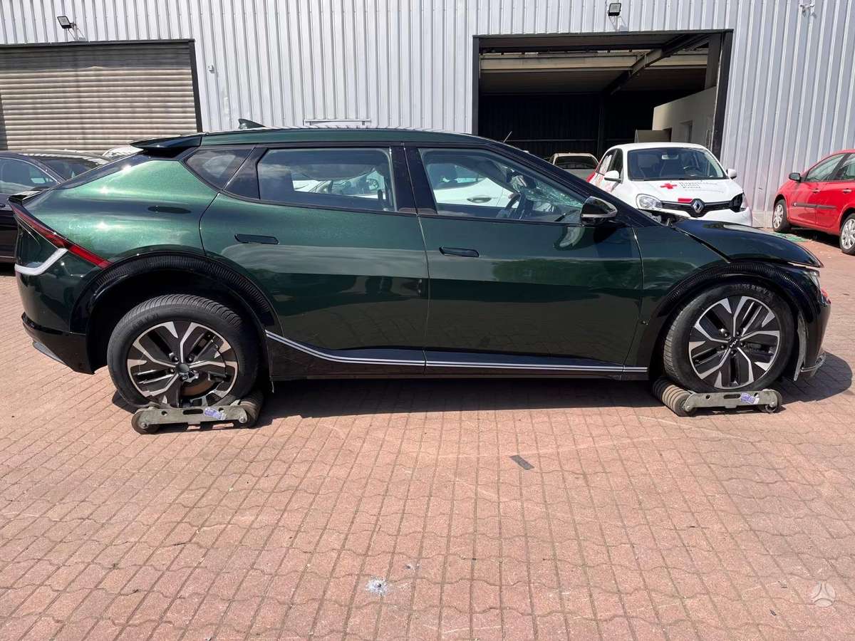 Kia EV6, Хэтчбек