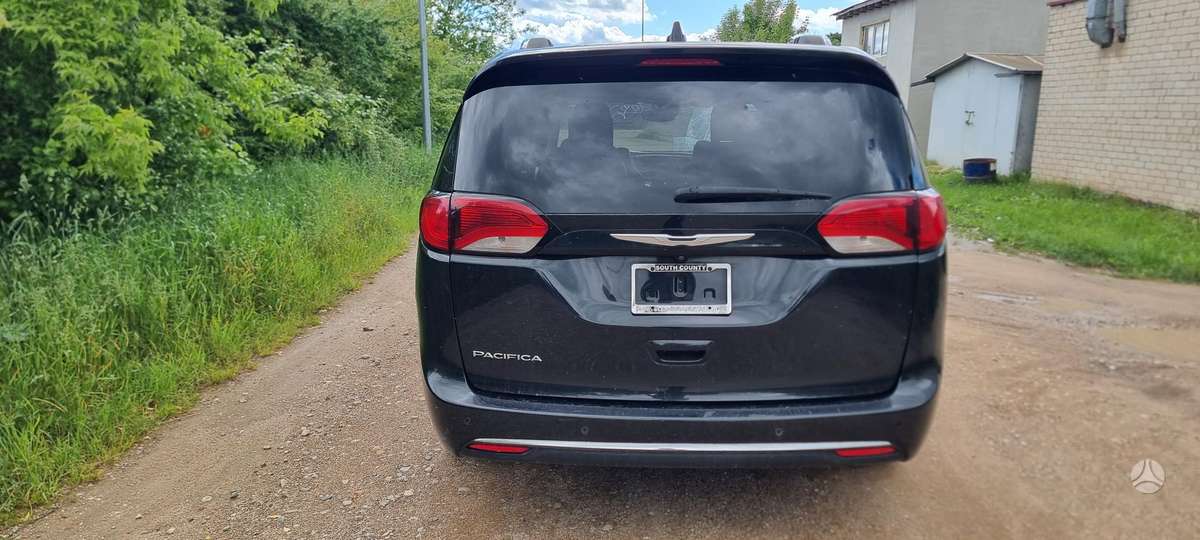 Chrysler Pacifica, 3.6 l., Минивэн