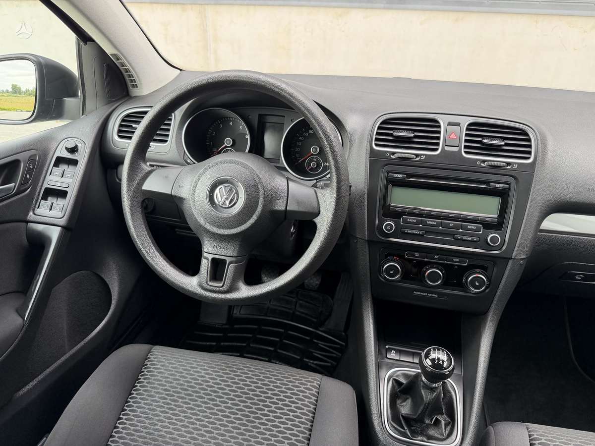 Volkswagen Golf, 1.2 l., hatchback