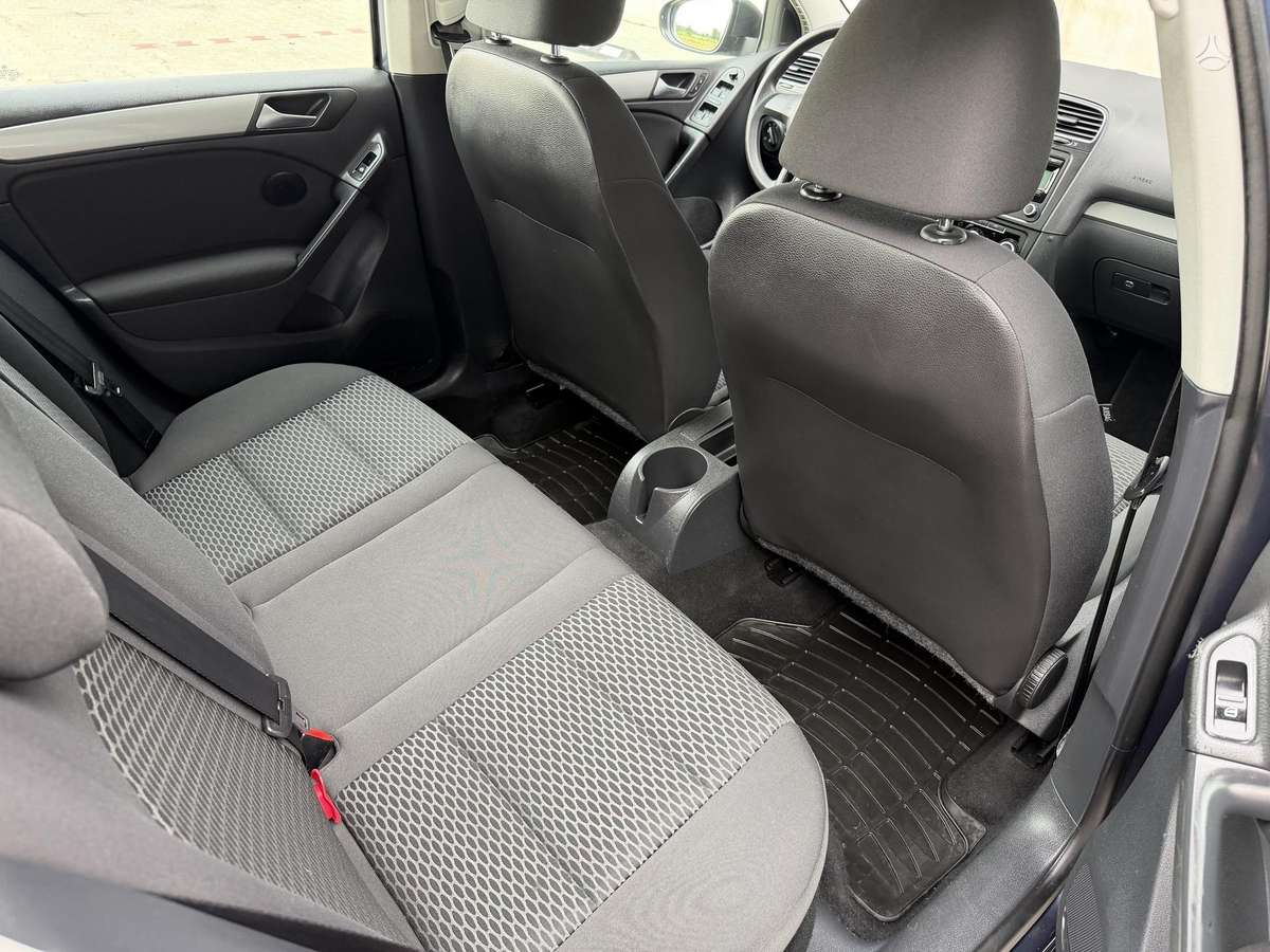 Volkswagen Golf, 1.2 l., hatchback