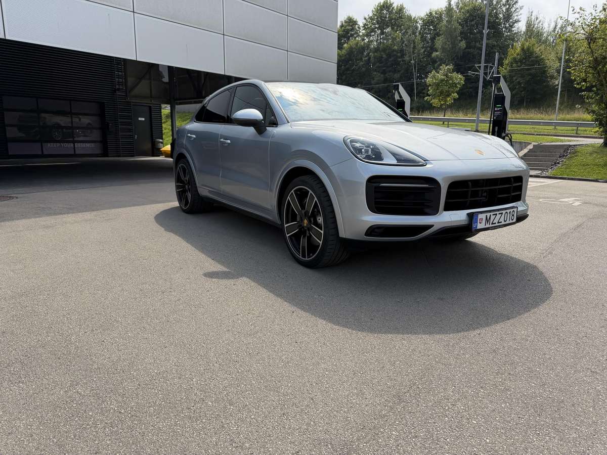 Porsche Cayenne Coupe - 4