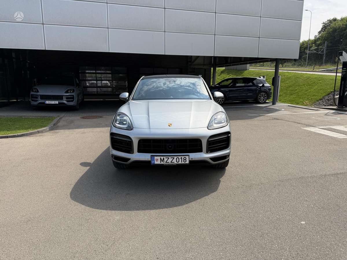 Porsche Cayenne Coupe - 5