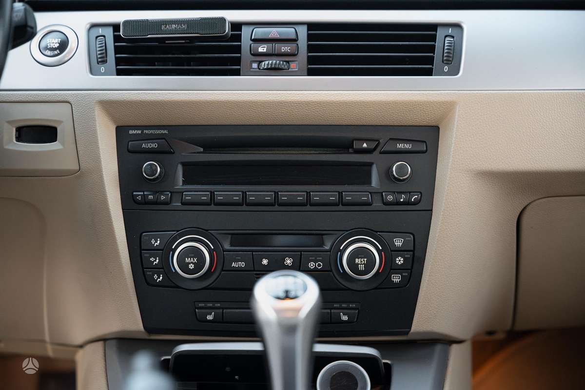 BMW 318, 2.0 l., Универсал