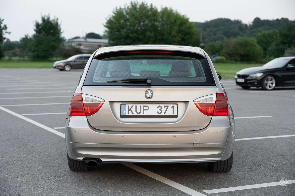 BMW 318, 2.0 l., Универсал