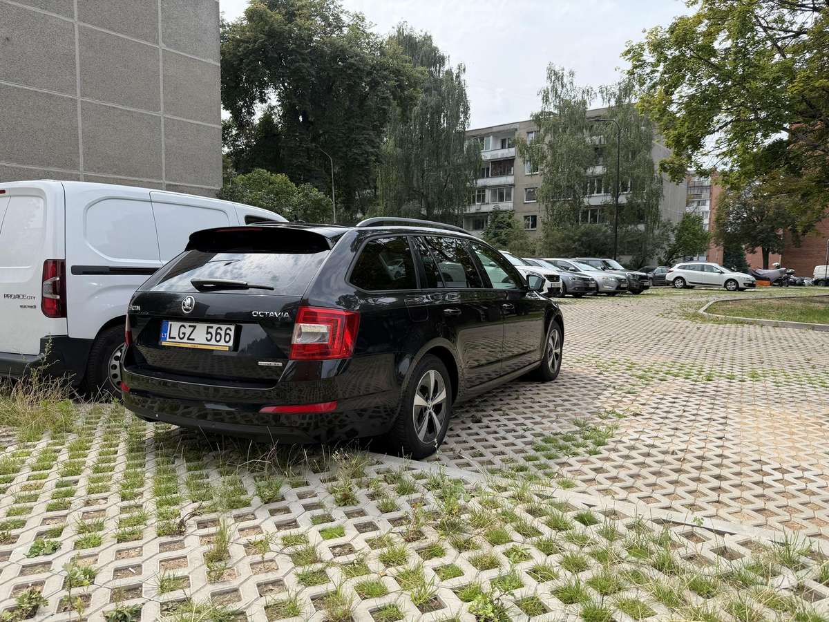 Škoda Octavia - 7