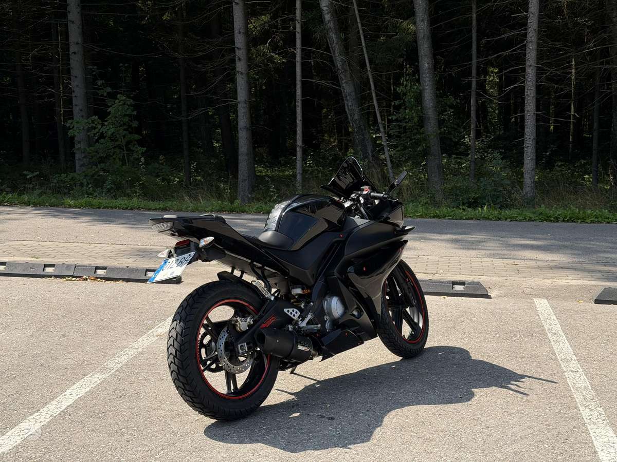 Yamaha YZF 125cc, superbikes