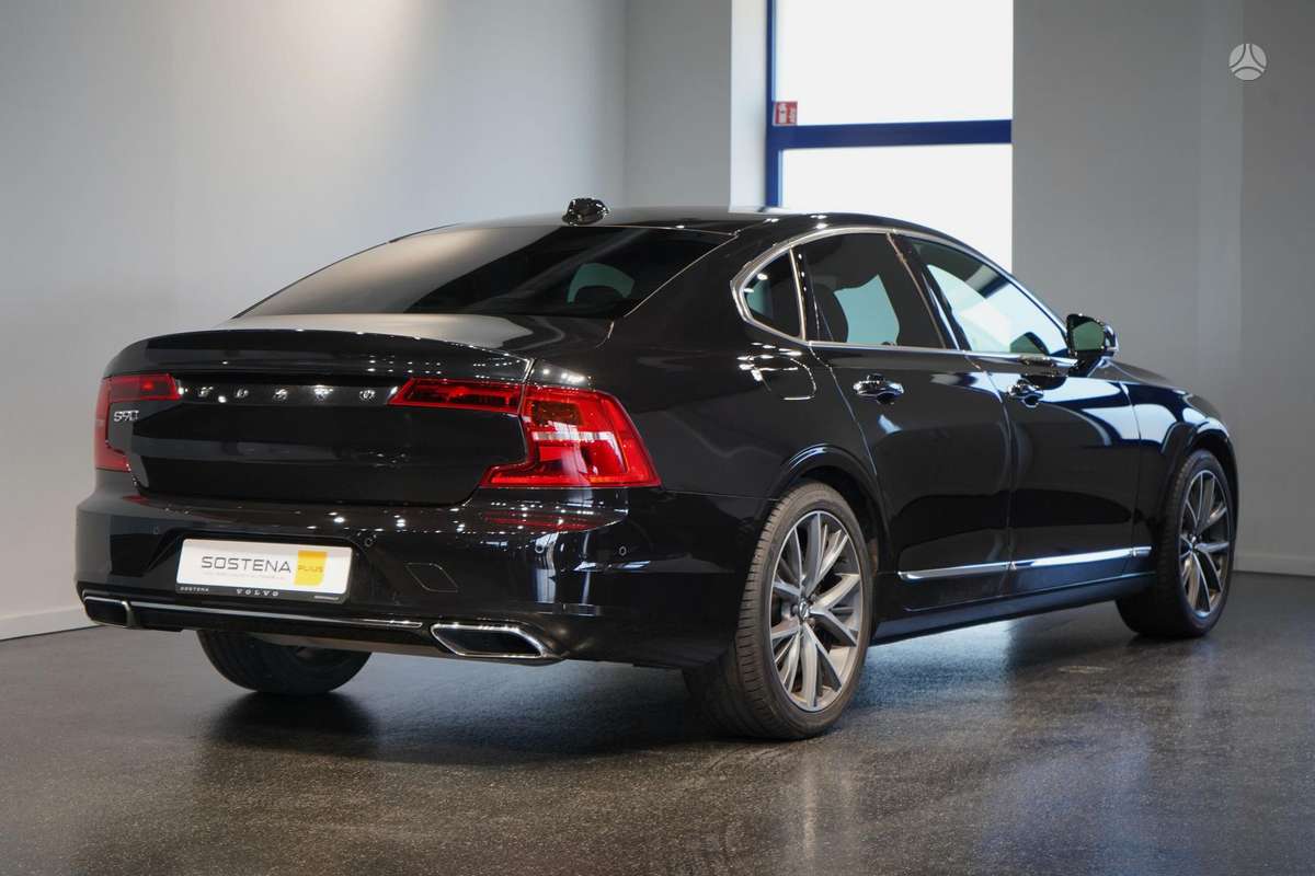 Volvo S90 - 3
