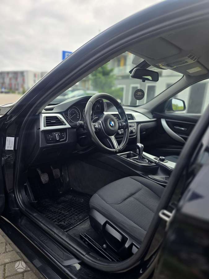 BMW 316, 2.0 l., Седан