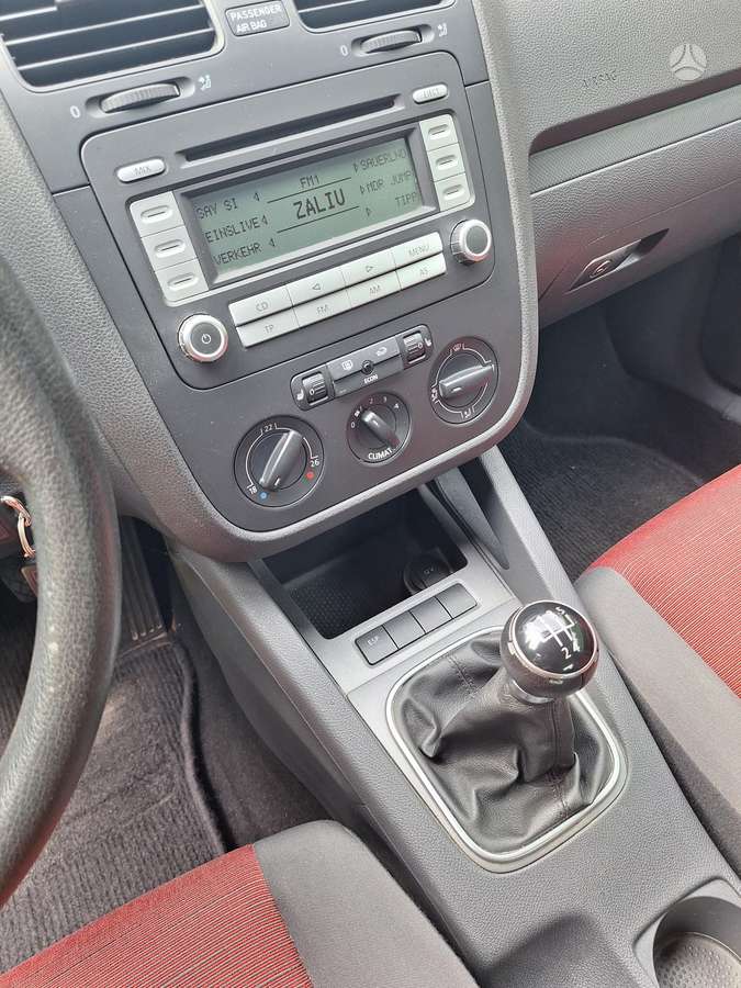 Volkswagen Golf - 7