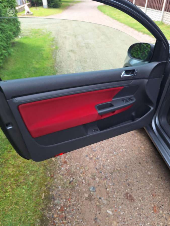 Volkswagen Golf - 9