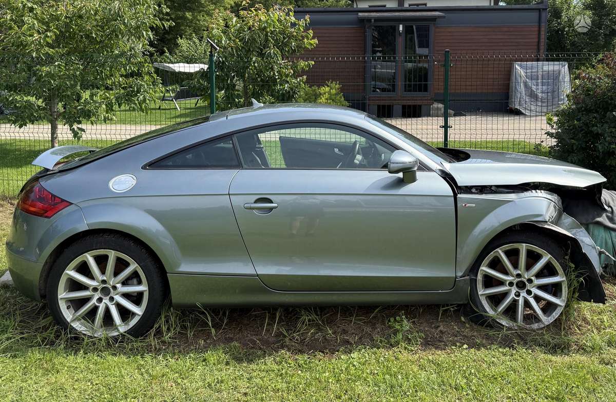 Audi TT, 2.0 l., coupe
