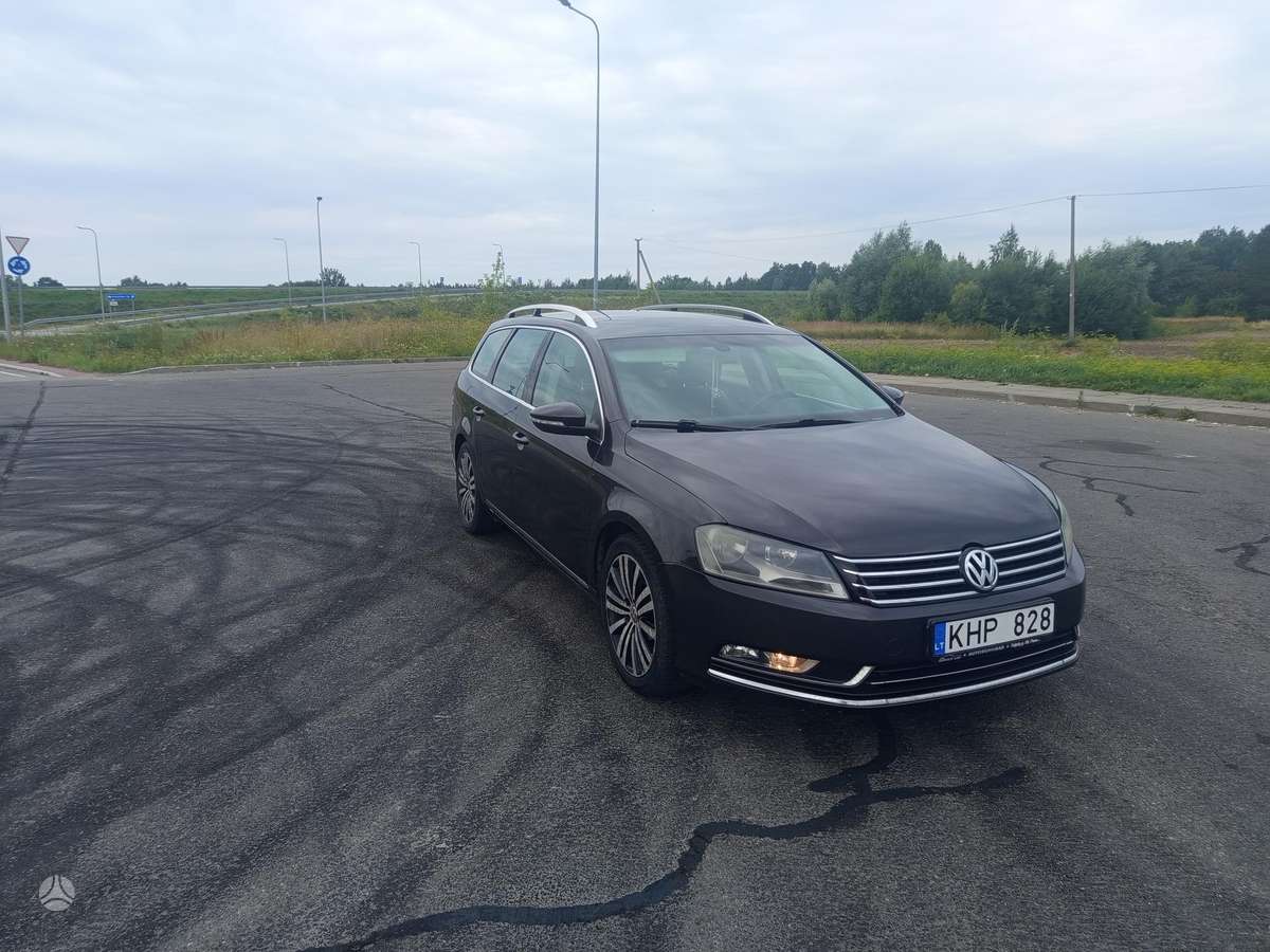 Volkswagen Passat, 2.0 l., Универсал