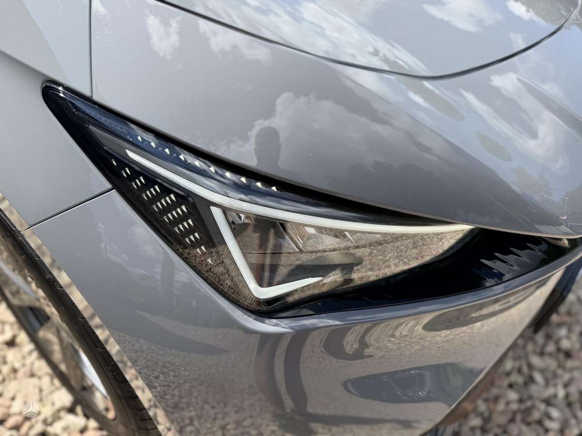 Cupra Born, 63 kWh, hatchback