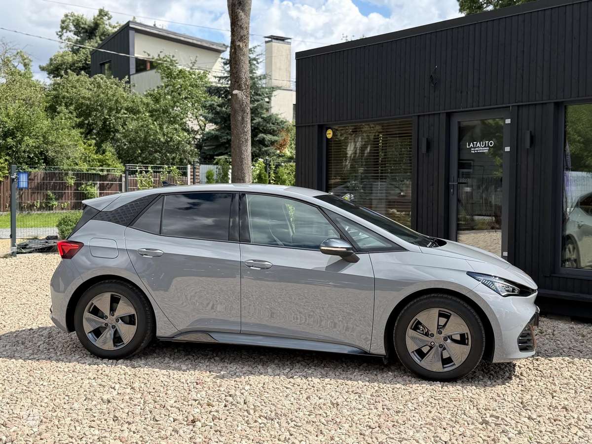 Cupra Born, 63 kWh, hatchback