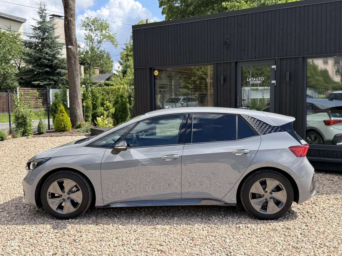 Cupra Born, 63 kWh, hatchback